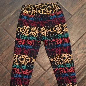 NWOT LuLaRoe Leggings - One Size (OS)